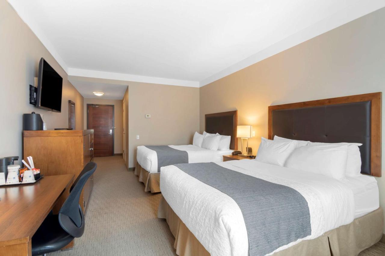 Best Western Plus Revelstoke Eksteriør billede