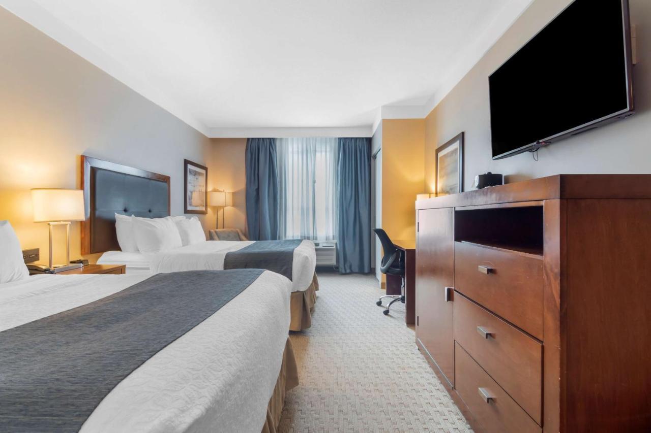 Best Western Plus Revelstoke Eksteriør billede